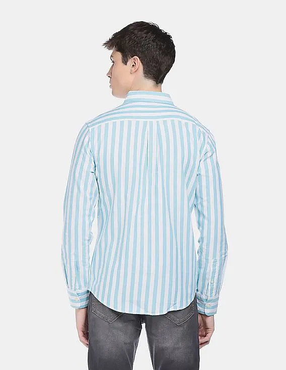 Aeropostale Men White and Blue Button-Down Collar Striped Shirt