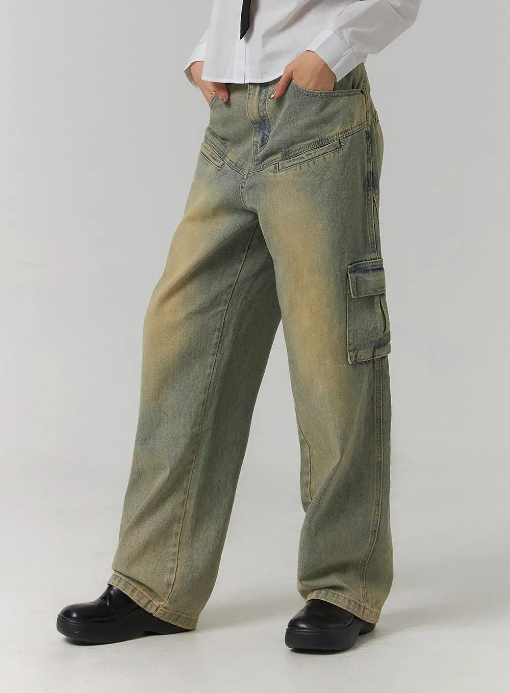 Cargo Denim Straight Leg Jeans CJ422