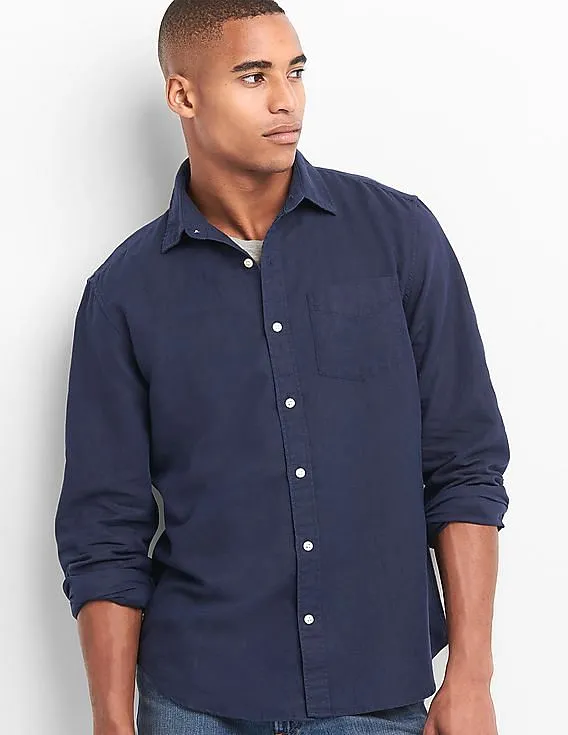 GAP Men Blue Linen-Cotton Standard Fit Shirt