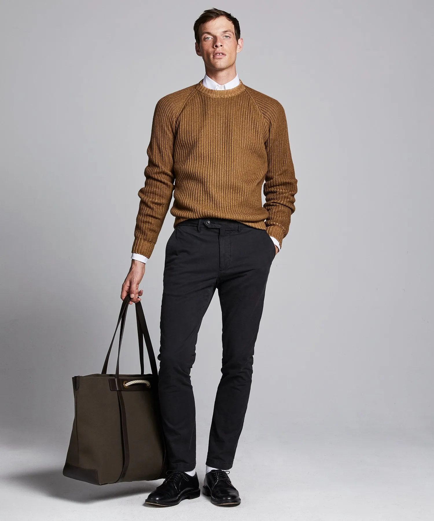 Garment Dyed Cashmere Raglan Rib Crew in Camel