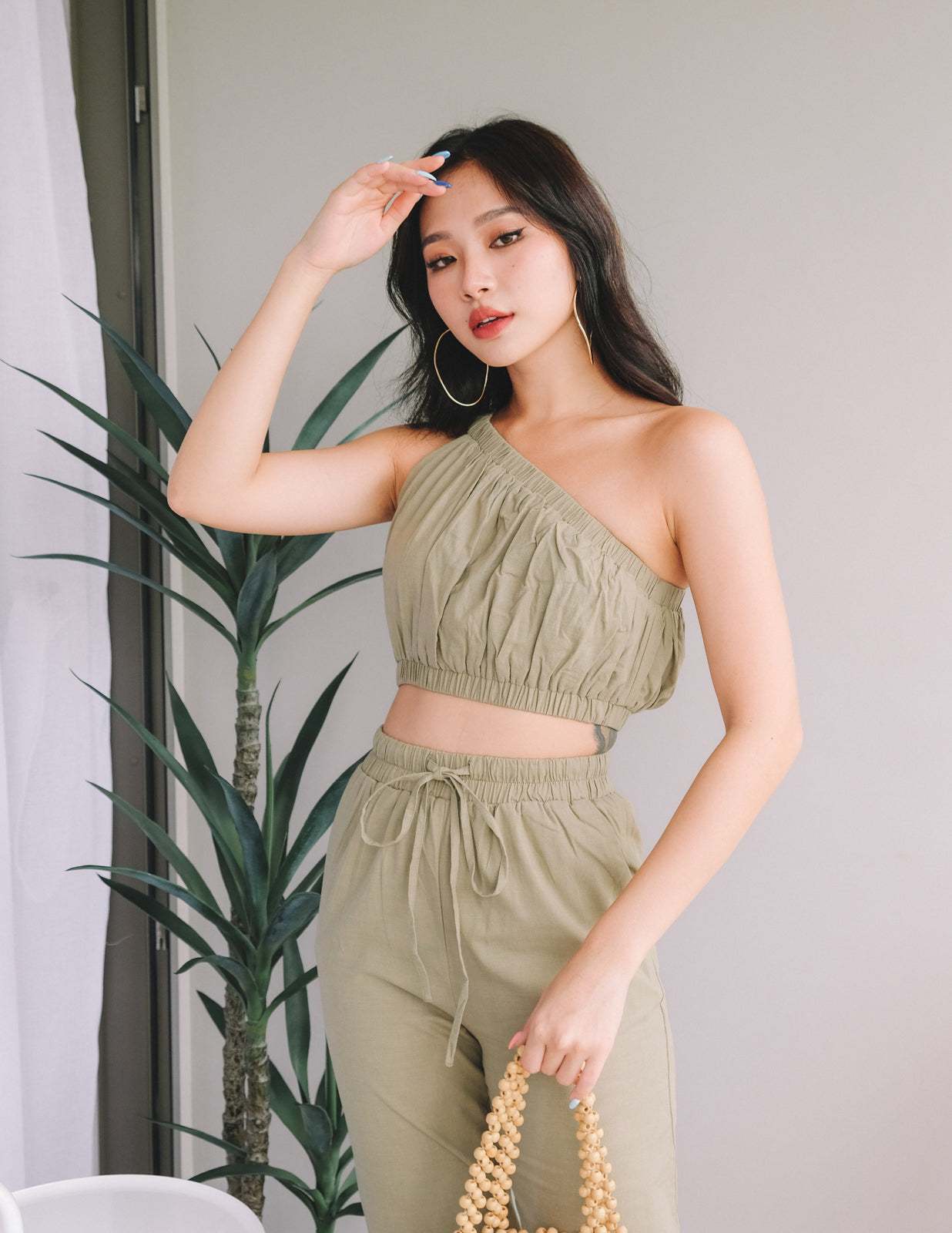 Jenna Linen Top in Olive