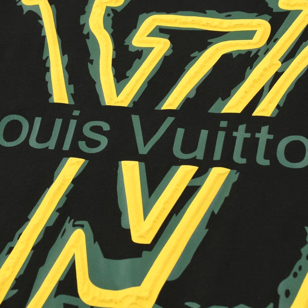 Louis Vuitton 23ss new yellow big logo print short-sleeved T-shirt Black 6.26