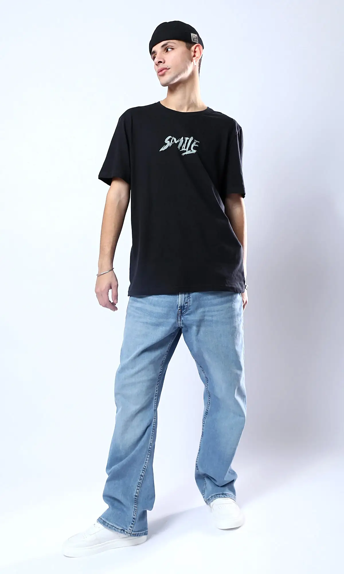 O178965 Smile Crew Neck Regular Fit Black Tee