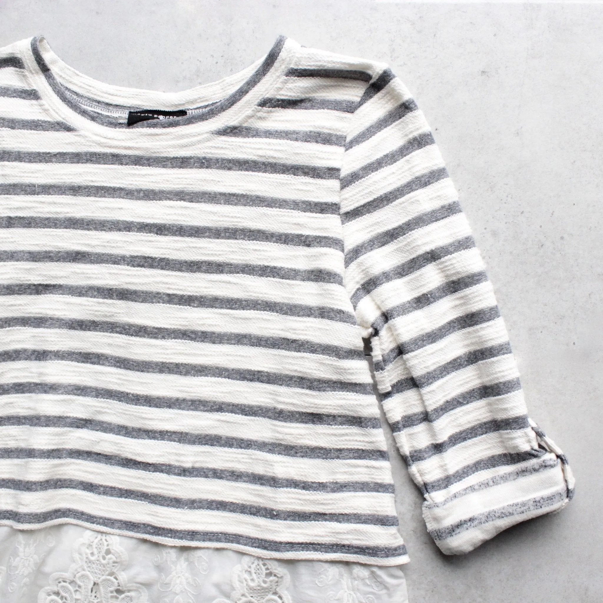 Striped Button Up Back Vintage Lace Hem Women's Sweater Top