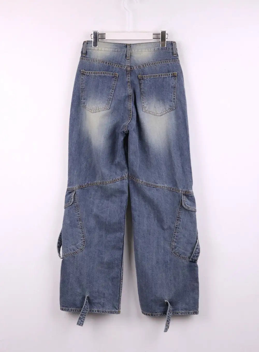 Vintage Mid Waist Cargo Jeans CJ425