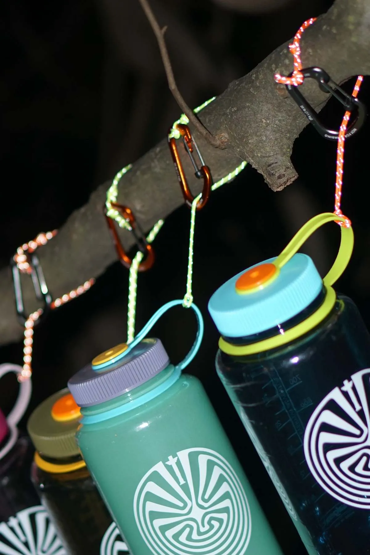 x Totem Brand Co. x Nalgene Totem in the Maze" 32 oz. Tritan Wide Mouth Bottle - Olive/Espresso-Pumpkin-Kiwi